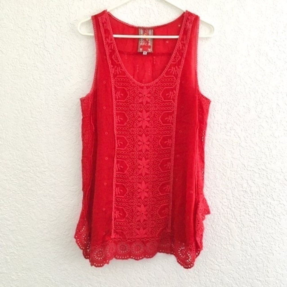 Johnny Was Eylet Red Embroidery Assymetrical Tank Top Blouse Size M